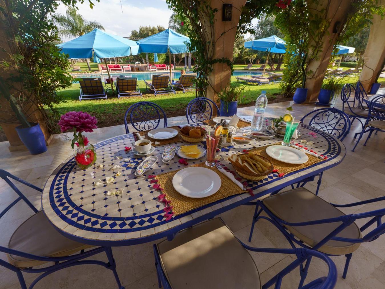 Villa Marco Au Jardin Des Senteurs El Ain Екстер'єр фото
