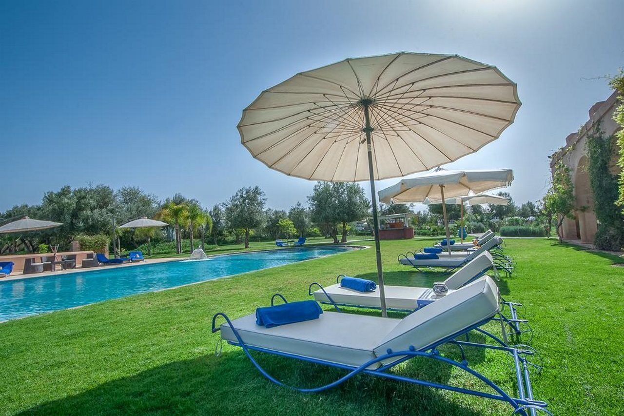 Villa Marco Au Jardin Des Senteurs El Ain Екстер'єр фото